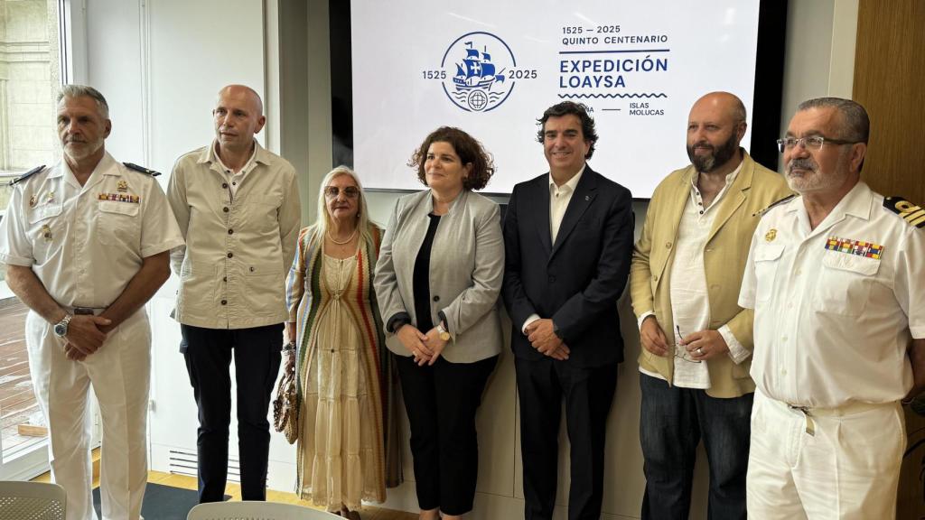 Acto de presentación de las actividades del V centenario de la expedición Loaysa en A Coruña.