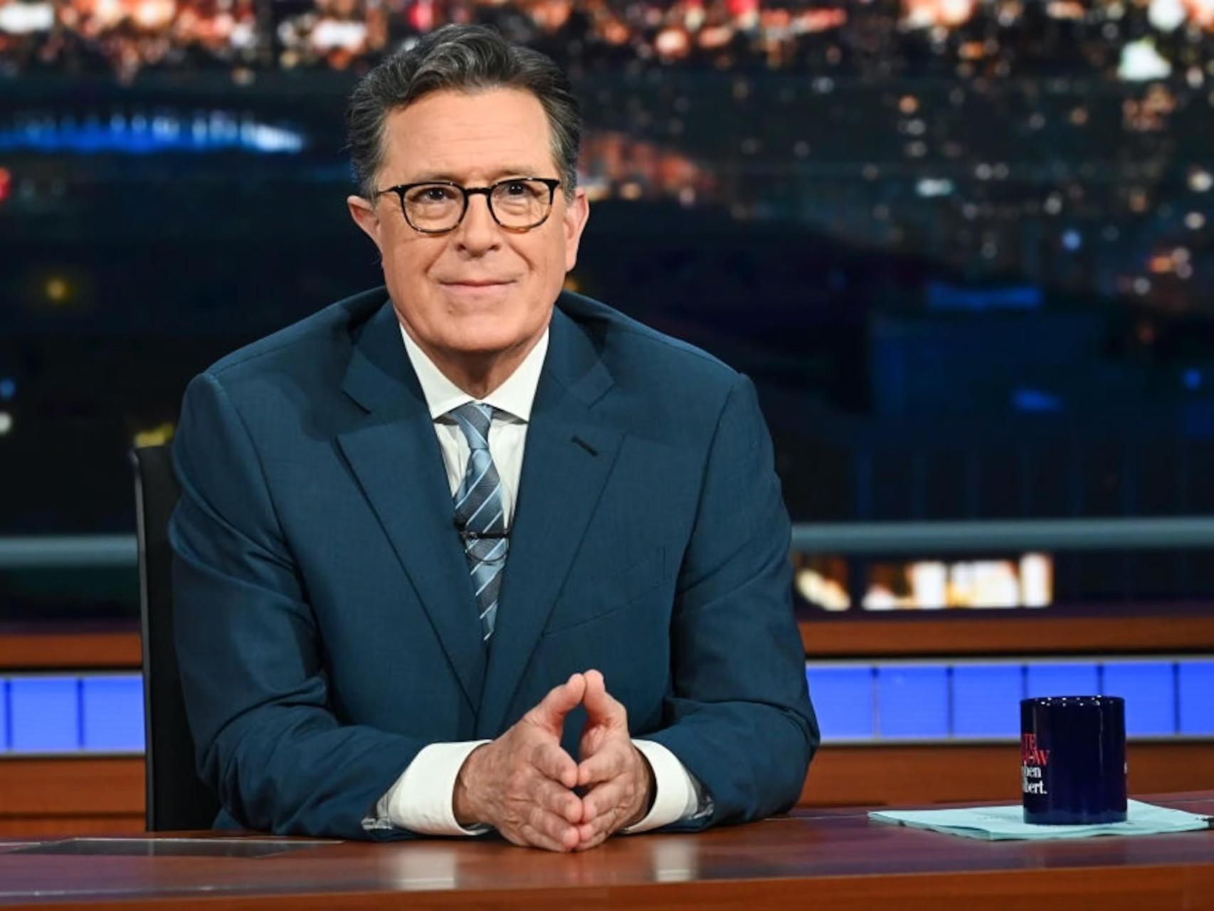 Stephen Colbert, uno de los presentadores más conocidos de la televisión norteamericana, despedido de la cadena CBS.
