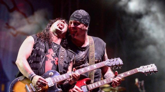 Vilagarcía (Pontevedra) cancelará el concierto de Mägo de Oz si no rectifica unas polémicas declaraciones