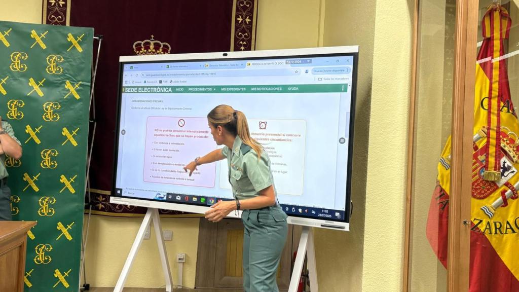 La Guardia Civil muestra cómo funcionan las denuncias telemáticas
