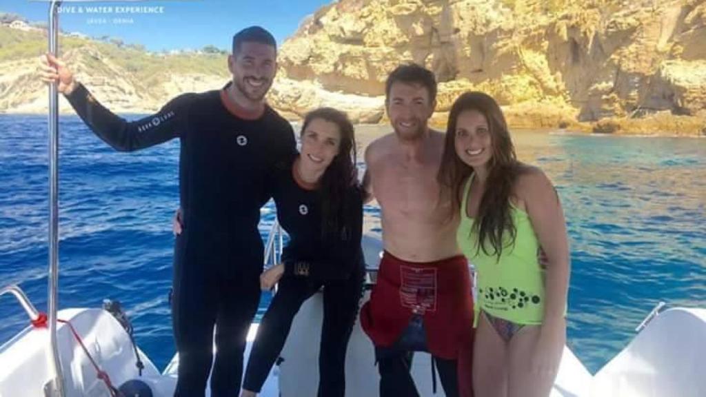 Sergio Ramos, Pilar Rubio y Pablo Motos en Jávea.