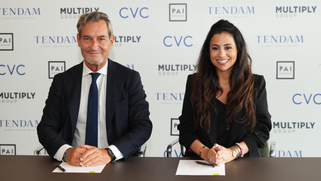 Jaume Miquel, presidente y consejero delegado de Tendam, y Samia Bouazza, CEO y directora general de Multiply Group.