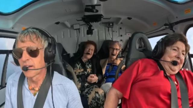 Calleja sobrevuela O Grove en su próximo programa de 'Volando voy, volando vengo'