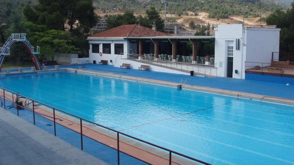 La piscina municipal de Alcoy, José Trenzano Alós.