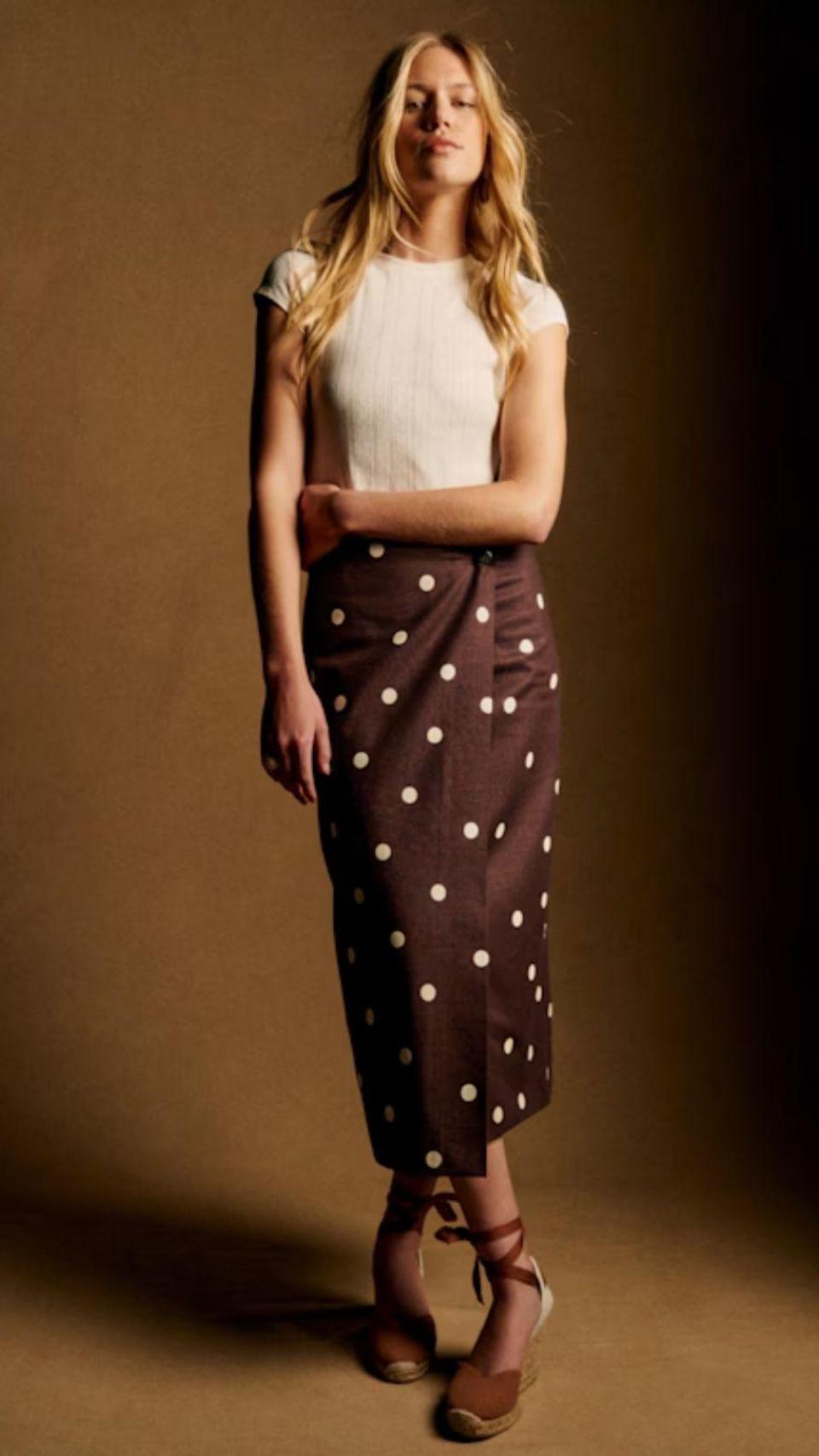 Falda larga 'Pierra', de la firma Sézane.