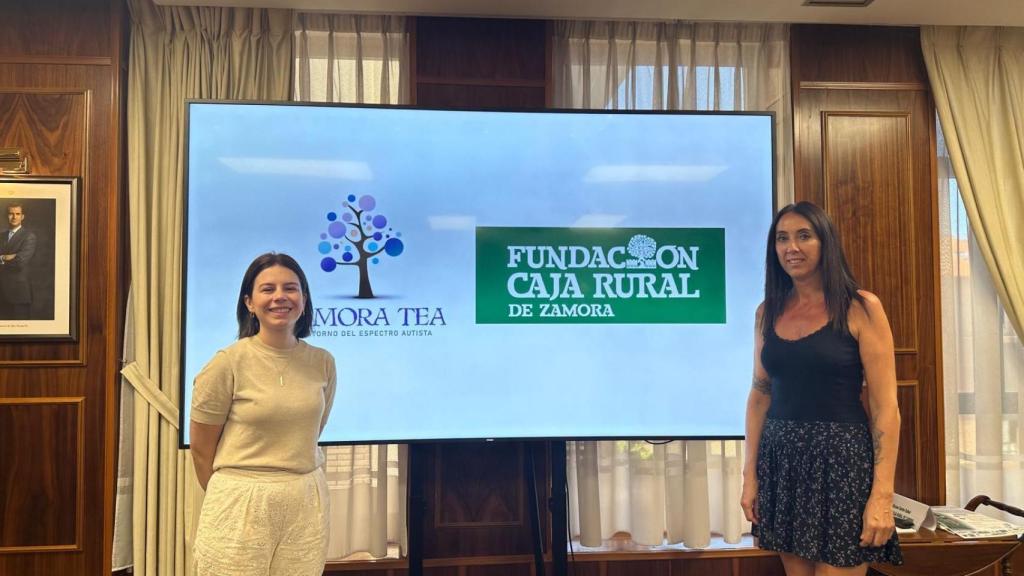 Rúbrica de la alianza entre Zamora TEA y Fundación Caja Rural de Zamora, este miércoles