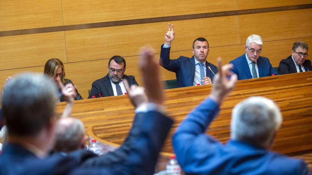 Pleno de la Diputación de Valencia. Raquel Abulaila / EP
