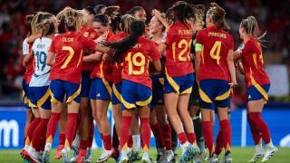 La Selección Española Femenina de Fútbol tras uno de los partidos de la Eurocopa 2025.