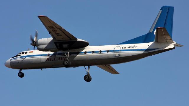 Antonov An-24RV en pleno vuelo.