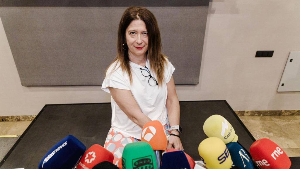 La exmilitante socialista Leire Díez en la rueda de prensa, que dio el pasado 4 de junio en un hotel de Madrid.