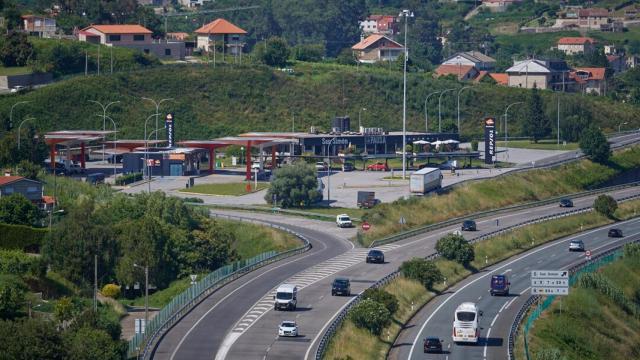 Audasa renueva sus seis áreas de servicio de la AP-9