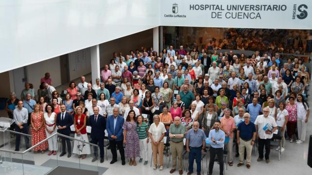Homenaje a jubilados en el nuevo Hospital de Cuenca. Foto: JCCM.
