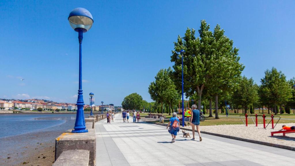 El paseo marítimo de O Burgo, en Culleredo.