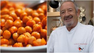 El chef Karlos Arguiñano, sonriente, junto a un plato de garbanzos recién preparados.