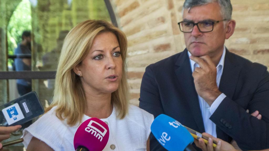 Atención a los medios de Ana Isabel Abengózar.