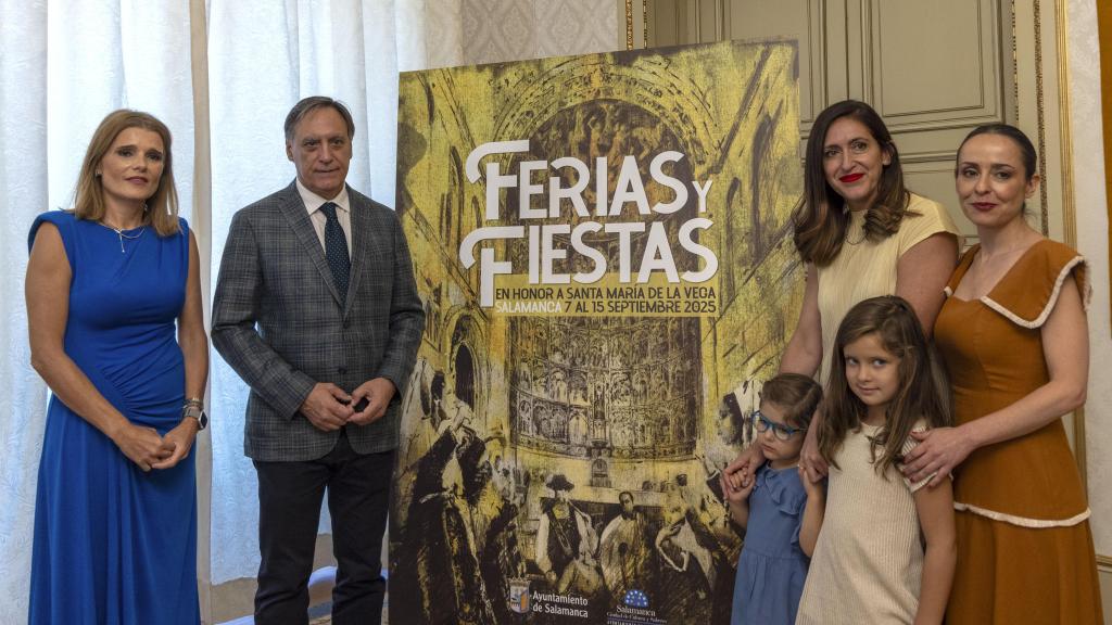 El alcalde de Salamanca, Carlos García Carbayo, presenta el programa de las Ferias y Fiestas 2025.