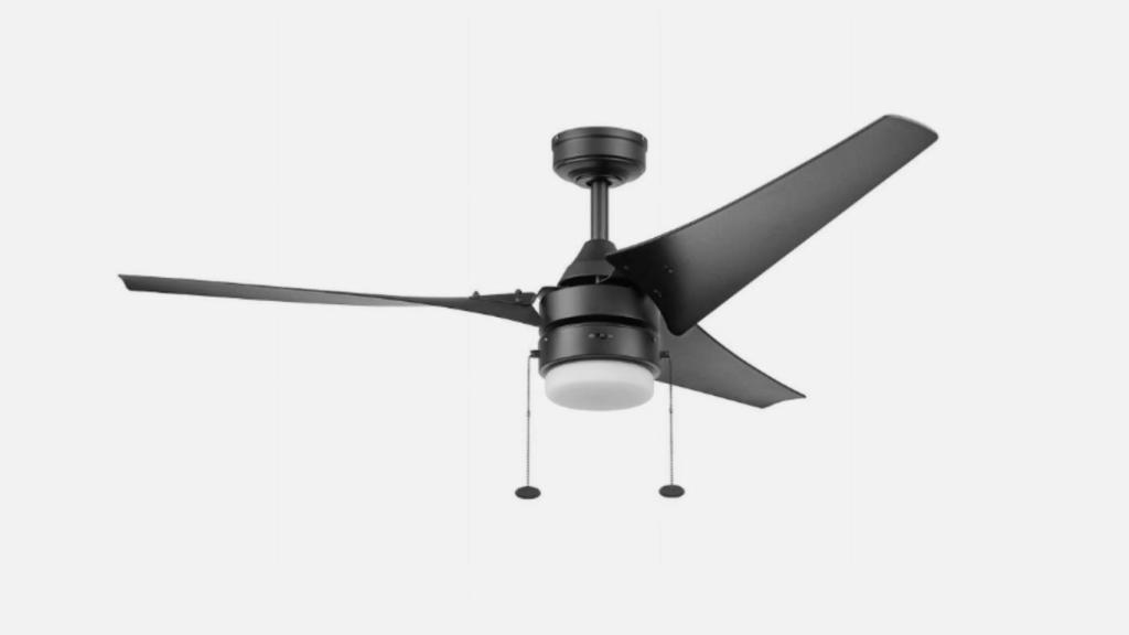 Este ventilador de techo es ideal para interiores y exteriores cubiertos