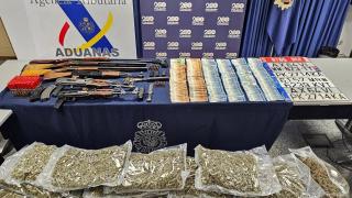 Imagen de los objetos intervenidos en la operación.