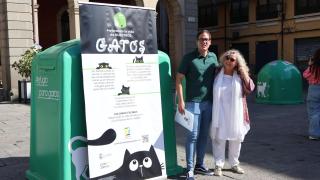 El concejal de Obras, Movilidad, Infraestructuras y Participación Ciudadana, Pablo Novo, y la concejala de Servicios Sociales, Mayores, Igualdad, Cooperación y Salud Pública, Auxiliadora Fernández.