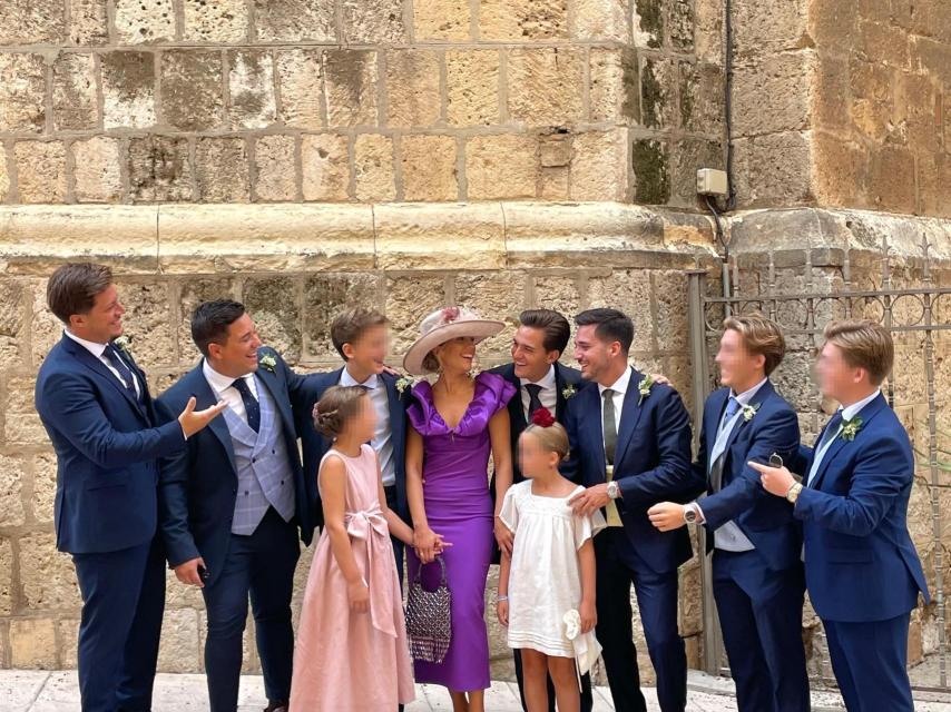 Los diez hijos de Berta y Eduardo.