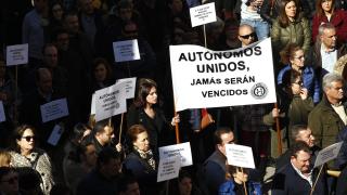 Autónomos de Ciudad Rodrigo se concentran en la Plaza Mayor de Ciudad Rodrigo en una foto de archivo