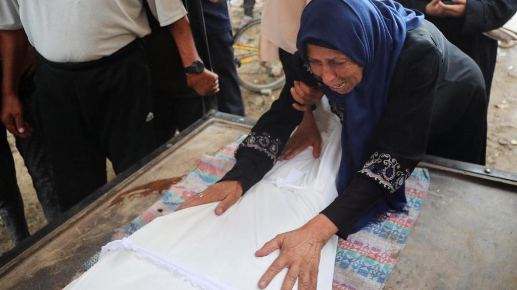Una mujer palestina durante un funeral en la ciudad de Gaza.