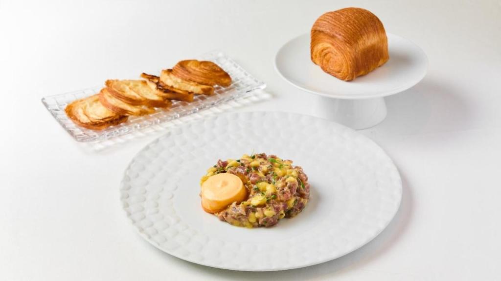 Tartar de atún rojo de almadraba y mango.