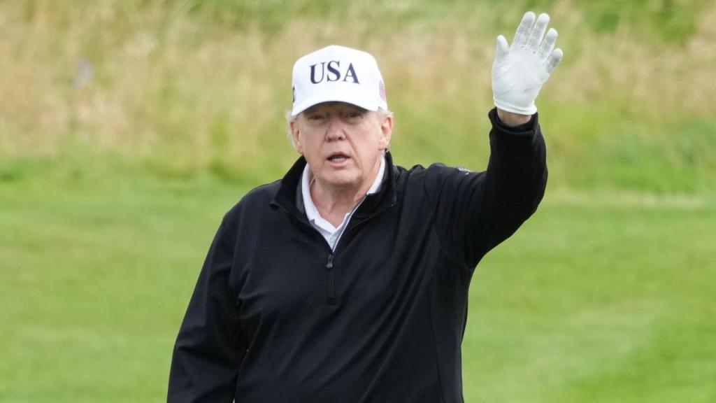 Donald Trump aterrizó el pasado viernes en Escocia, donde se prevé que esté un total de cuatro días.