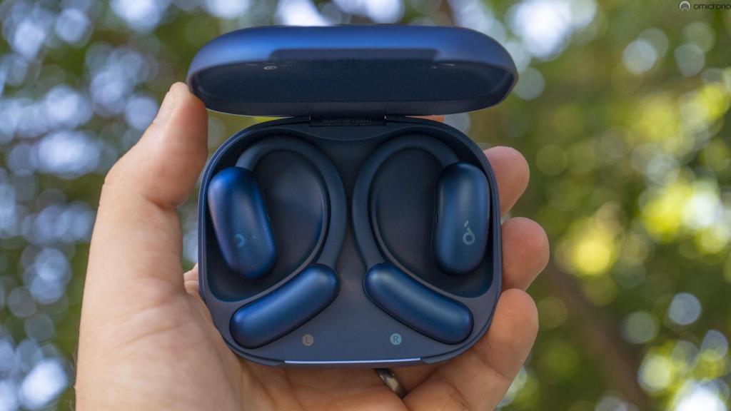 Soundcore AeroFit 2.
