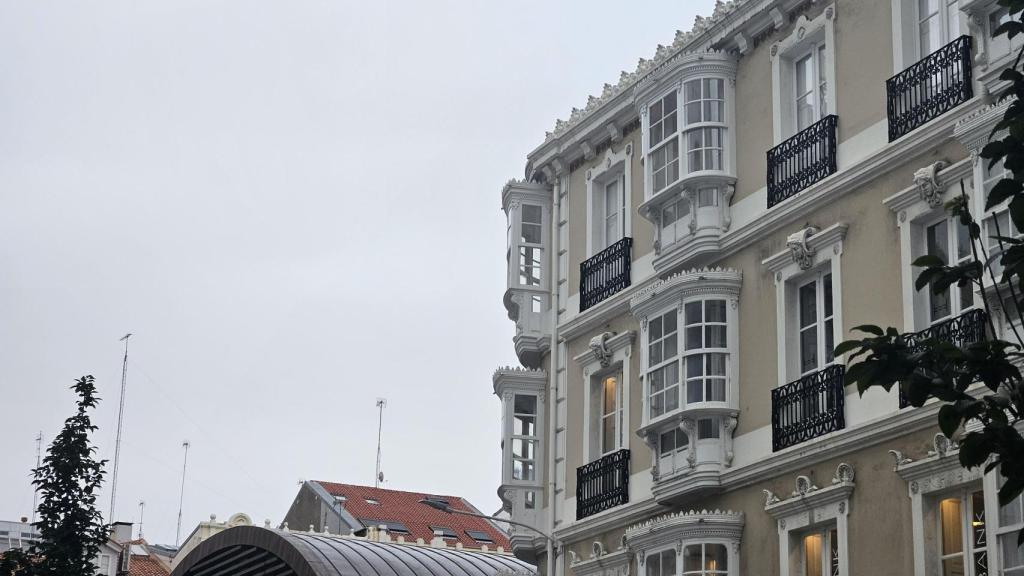 Cielos nublados en A Coruña este lunes.