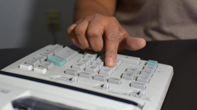 La Agencia Tributaria inspecciona las empresas para comprobar el uso de doble contabilidad.