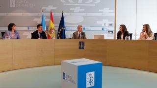 La Xunta aprueba la ley que prohíbe la venta de vapeadores y bebidas energéticas a menores