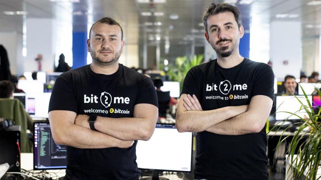 Leif Ferreira, cofundador y CEO de Bit2Me, y Andrei Manuel, cofundador y COO de la plataforma.