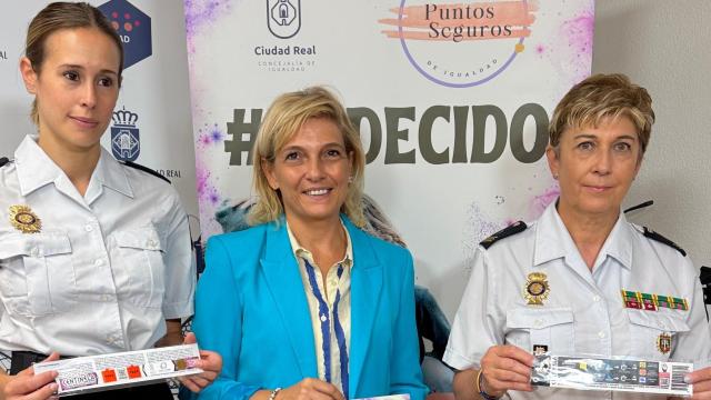 Presentación pulseras Centinela para La Pandorga y la Feria de agosto
