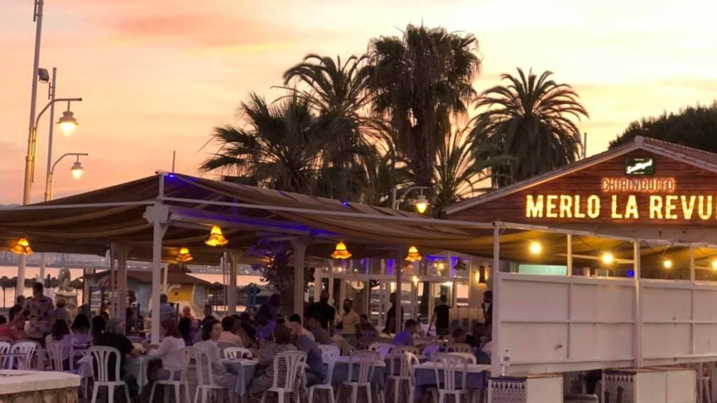 El chiringuito El Merlo.