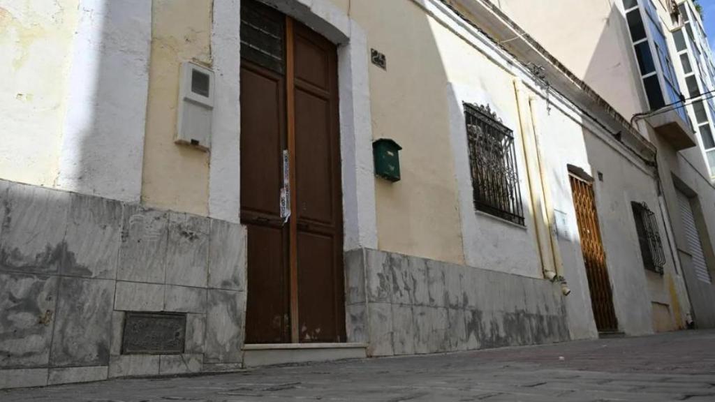 La vivienda en Almería donde el miércoles 23 de julio un hombre mató presuntamente a su padre.
