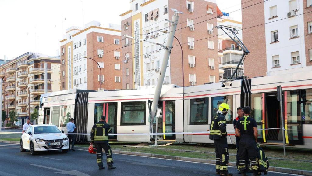 Accidente del tranvía en Sevilla.
