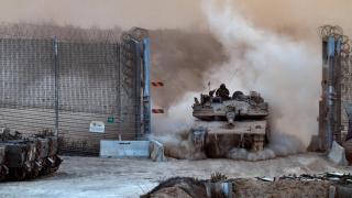 Un tanque de Israel entrando en la Franja de Gaza.