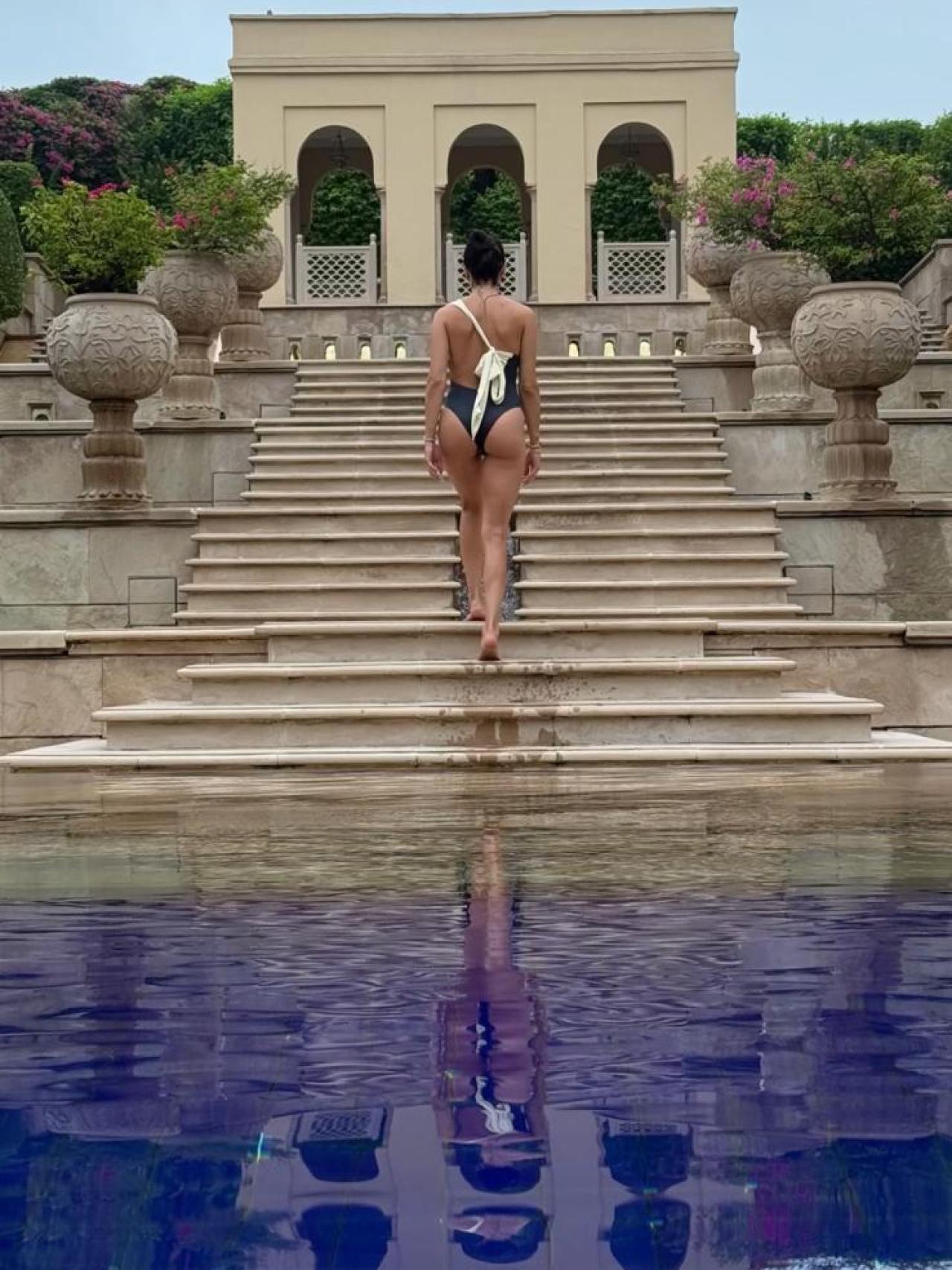 Carla Barber luce bañador de Elena Morales.