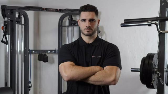 El entrenador Álvaro Guzmán.