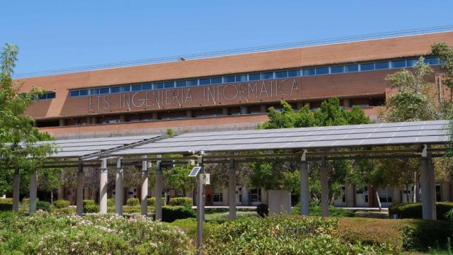 Placas solares en la Universidad de Málaga.