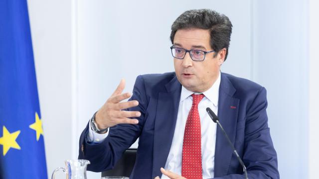 Óscar López, ministro de Transformación Digital y de la Función Pública, durante el consejo de ministros de este marte.