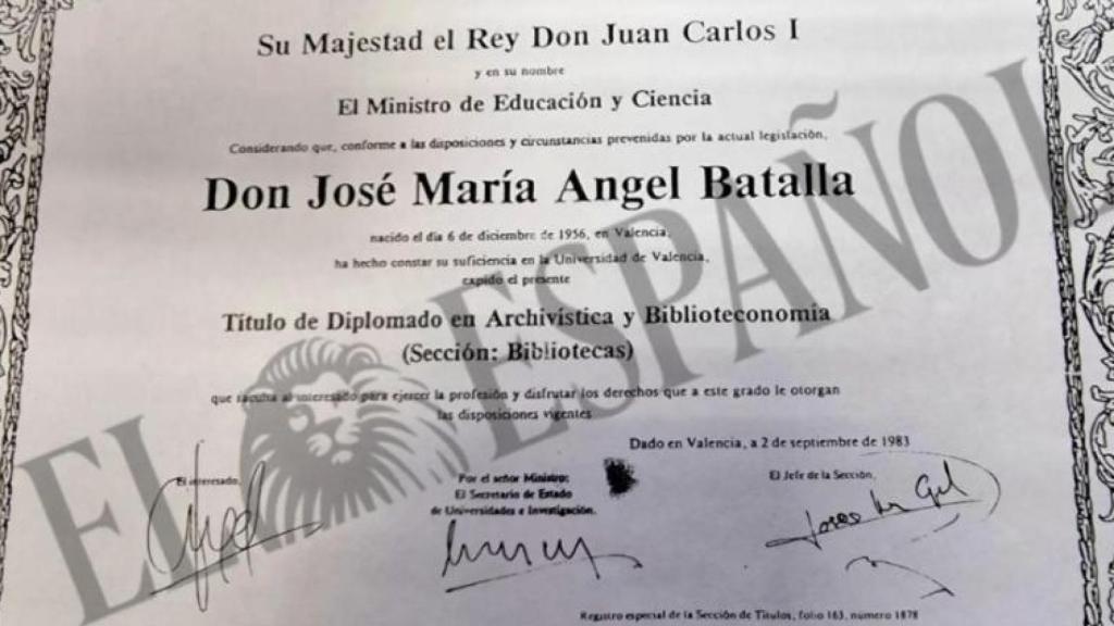 Título de José María Ángel, presuntamente falsificado. EE