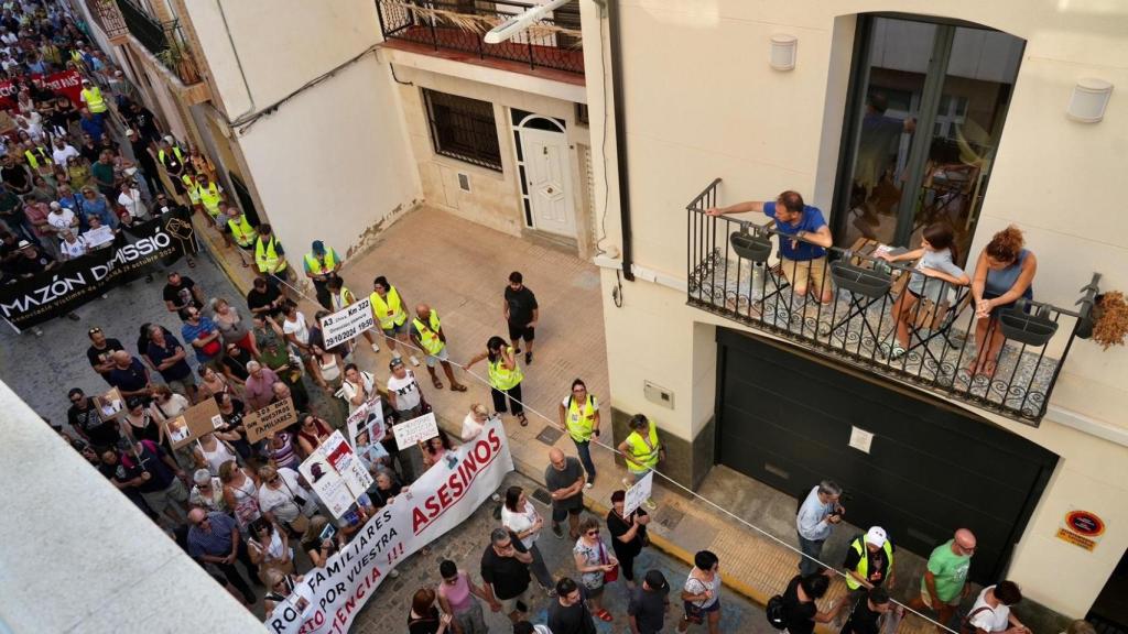 Novena manifestación por la dimisión de Carlos Mazón. Eduardo Manzana/Europa Press