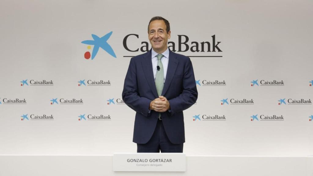 Gortázar, durante la presentación de resultados del primer semestre de CaixaBank. EE