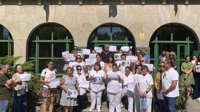 Nigrán (Pontevedra) guarda un minuto de silencio por el crimen de O Porriño