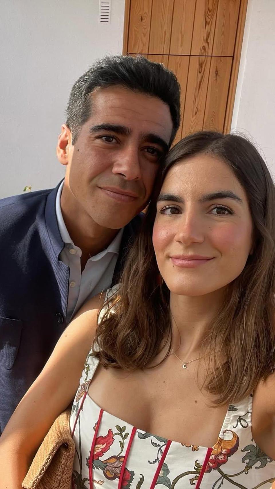 El periodista y su novia, en una imagen de Instagram.