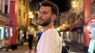 Gabriel Piraces, en Japón.