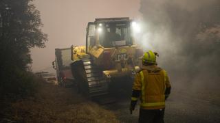 El avance del incendio de A Cañiza (Pontevedra) se ralentiza tras 200 hectáreas quemadas
