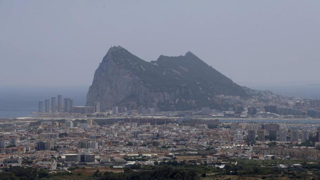 Panorámica de La Línea de la Concepción y Gibraltar.